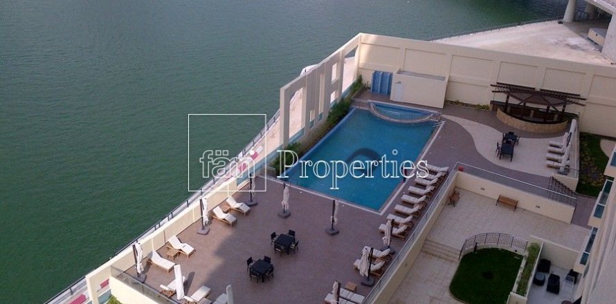 Apartment in Business Bay, Dubai, UAE 2 bedrooms, 135.7 sq.m. № 5210
