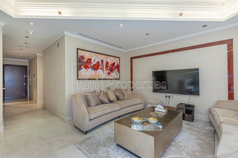 Apartment in Palm Jumeirah, Dubai, UAE 2 bedrooms, 204 sq.m. № 4289 - photo 3
