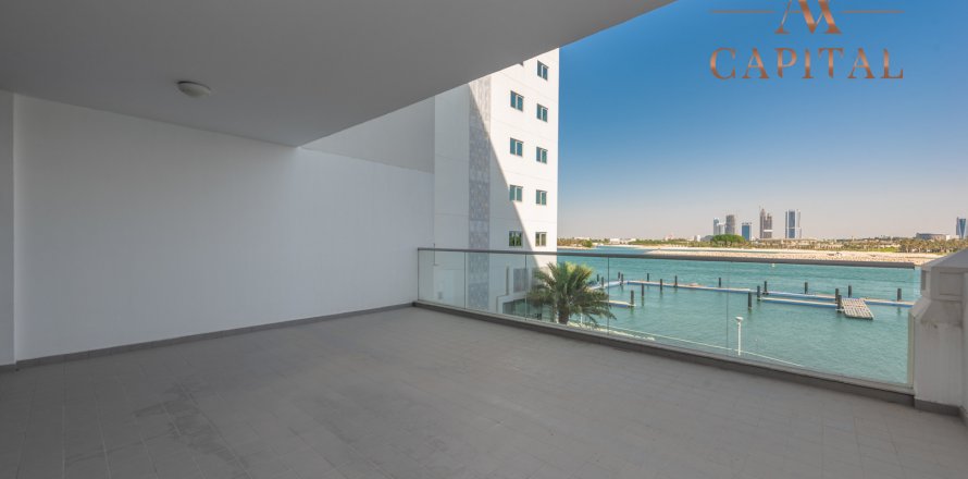 Apartment in Palm Jumeirah, Dubai, UAE 1 bedroom, 130.1 sq.m. № 540