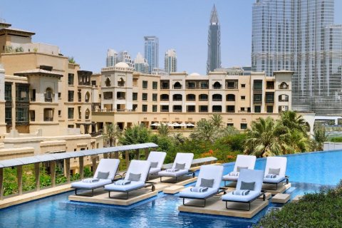 Hotel Apartment in Downtown Dubai (Downtown Burj Dubai), UAE 2 bedrooms, 64 sq.m. № 7961 - photo 22