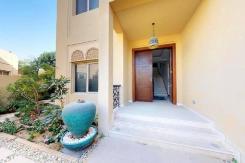 Villa in Al Barari, Dubai, UAE 7 bedrooms, 1009.67 sq.m. № 7756 - photo 15
