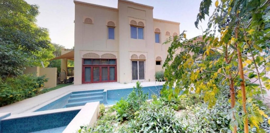 Villa in Al Barari, Dubai, UAE 7 bedrooms, 1009.67 sq.m. № 7756