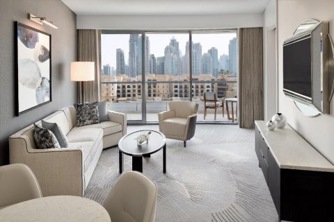 Hotel Apartment in Downtown Dubai (Downtown Burj Dubai), UAE 2 bedrooms, 64 sq.m. № 7961 - photo 6