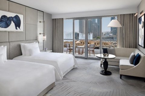 Hotel Apartment in Downtown Dubai (Downtown Burj Dubai), UAE 2 bedrooms, 64 sq.m. № 7961 - photo 10
