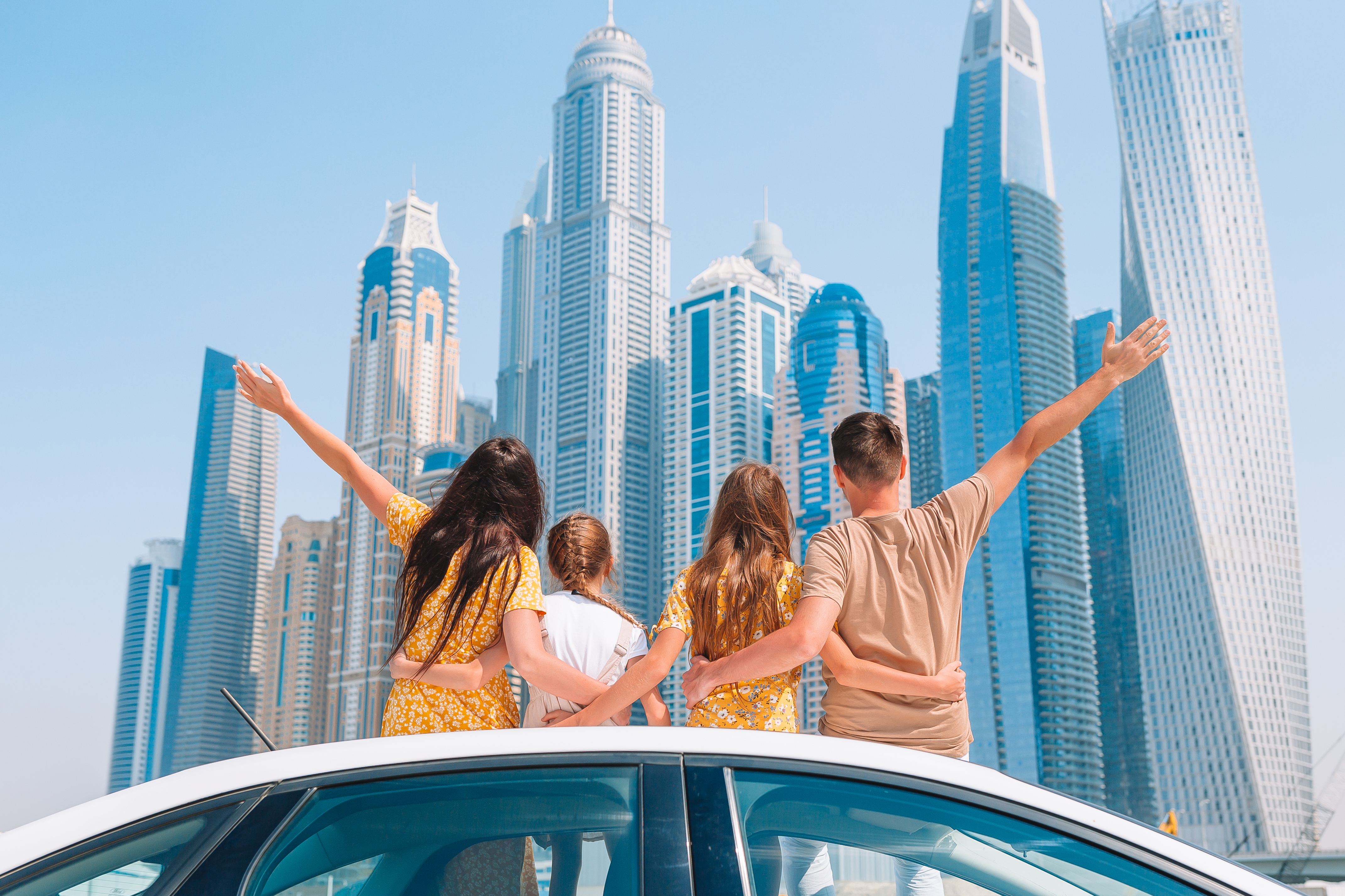 Открыть счет в дубае. Путешествие в Дубай с семьей. Семья в Дубае. Дубай (ОАЭ). Дубай экскурсии.