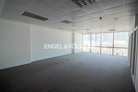 Office in DIFC, Dubai, UAE 89.65 sq.m. № 18327 - photo 2
