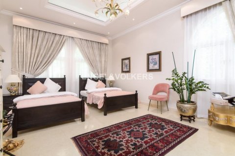 Villa in Al Barsha, Dubai, UAE 6 bedrooms, 1393.53 sq.m. № 19561 - photo 30