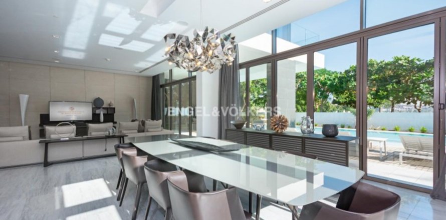 Villa in Mohammed Bin Rashid City, Dubai, UAE 7 bedrooms, 2300.17 sq.m. № 18042