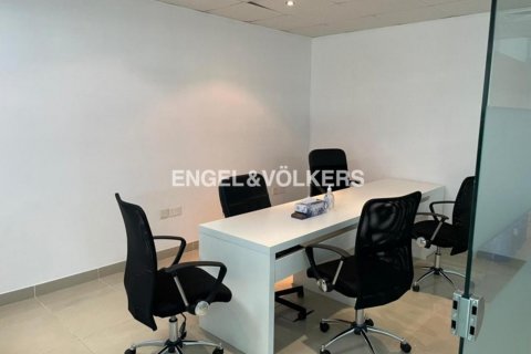 Office in Jumeirah Lake Towers, Dubai, UAE 102.66 sq.m. № 20170 - photo 10