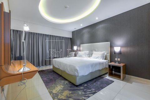 Apartment in Business Bay, Dubai, UAE 1 bedroom, 96.7 sq.m. № 24539 - photo 14