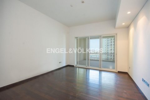 Apartment in MARINA RESIDENCES in Palm Jumeirah, Dubai, UAE 2 bedrooms, 161.19 sq.m. № 22062 - photo 9