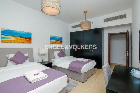 Apartment in Jumeirah Beach Residence, Dubai, UAE 2 bedrooms, 127.28 sq.m. № 18184 - photo 10