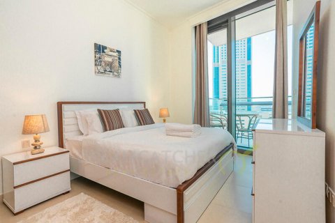 Apartment in BURJ VISTA in Dubai, UAE 3 bedrooms, 178.47 sq.m. № 23212 - photo 1