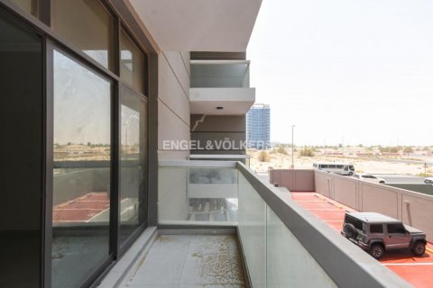 Building in Majan, Dubai, UAE 2461.91 sq.m. № 28333 - photo 14