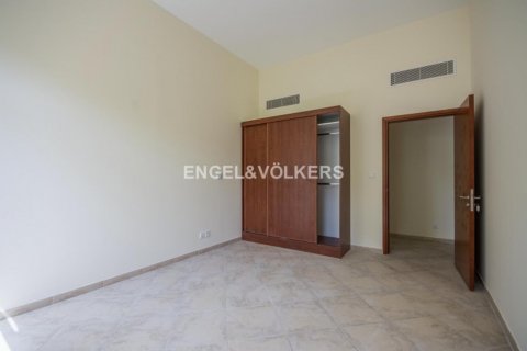 Apartment in Motor City, Dubai, UAE 3 bedrooms, 179.49 sq.m. № 20970 - photo 9