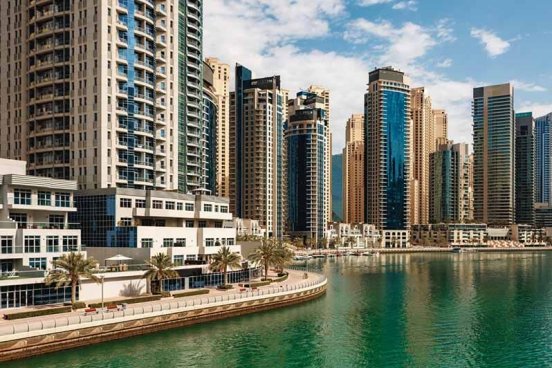 Common questions about lifestyle, real estate, residence permits and UAE citizenship