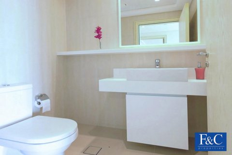Apartment in AL BATEEN RESIDENCES in Jumeirah Beach Residence, Dubai, UAE 2 bedrooms, 158.2 sq.m. № 44601 - photo 11