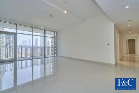 Apartment in BLVD CRESCENT in Downtown Dubai (Downtown Burj Dubai), UAE 3 bedrooms, 206.7 sq.m. № 44949 - photo 1