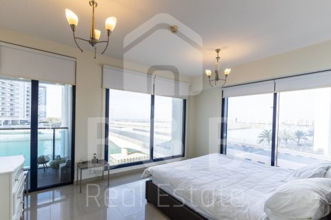 Apartment in Mina Al Arab, Ras Al Khaimah, UAE 3 bedrooms, 193 sq.m. № 45278 - photo 12