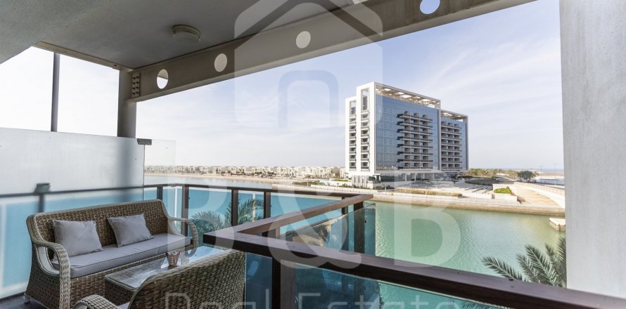 Apartment in Mina Al Arab, Ras Al Khaimah, UAE 3 bedrooms, 193 sq.m. № 45278