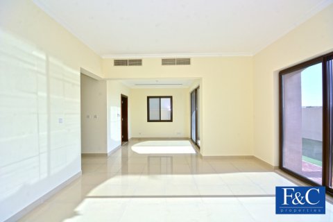 Villa in SAMARA in Arabian Ranches 2, Dubai, UAE 4 bedrooms, 299.6 sq.m. № 44573 - photo 5