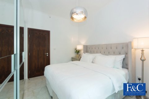 Apartment in Downtown Dubai (Downtown Burj Dubai), UAE 3 bedrooms, 241.6 sq.m. № 44681 - photo 20
