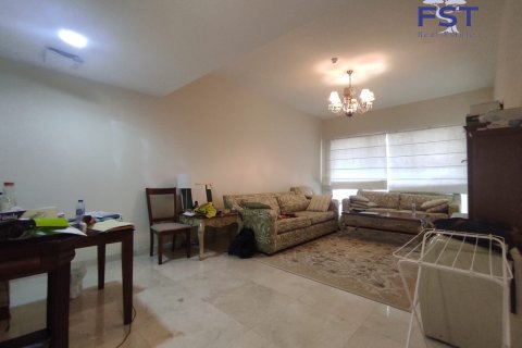 Apartment in Business Bay, Dubai, UAE 2 bedrooms, 139.4 sq.m. № 39662 - photo 2