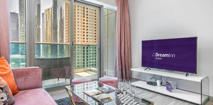 Apartment in MBL RESIDENCE in Jumeirah Lake Towers, Dubai, UAE 3 bedrooms, 214 sq.m. № 47083