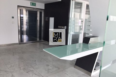 Office in Business Bay, Dubai, UAE 237.7 sq.m. № 54759 - photo 3