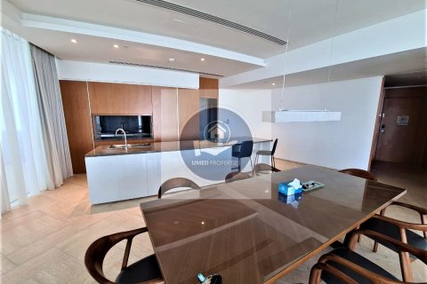 Apartment in Jumeirah Village Circle, Dubai, UAE 4 bedrooms, 511 sq.m. № 53957 - photo 9