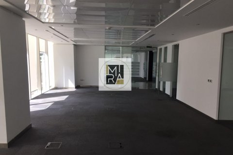 Office in Business Bay, Dubai, UAE 237.7 sq.m. № 54759 - photo 13