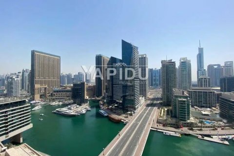 Apartment in Dubai Marina, Dubai, UAE 3 bedrooms, 204 sq.m. № 50668 - photo 4