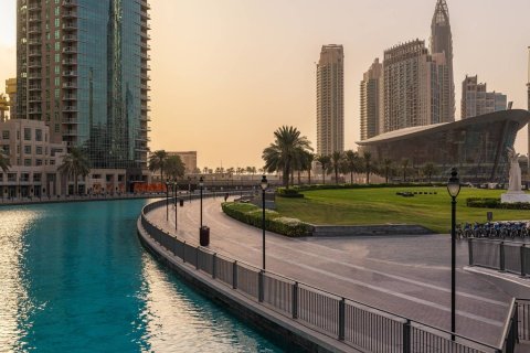 BOULEVARD POINT in Downtown Dubai (Downtown Burj Dubai), UAE № 46804 - photo 4