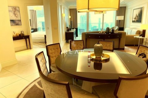 Apartment in ADDRESS BOULEVARD in Downtown Dubai (Downtown Burj Dubai), UAE 3 bedrooms, 202.9 sq.m. № 46342 - photo 14