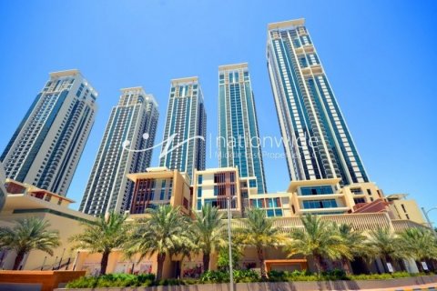 Apartment in Al Reem Island, Abu Dhabi, UAE 3 bedrooms, 162 sq.m. № 62617 - photo 1