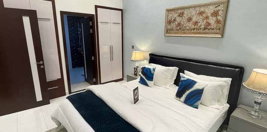 Apartment in SKYZ in Arjan, Dubai, UAE 1 bedroom, 51 sq.m. № 58760