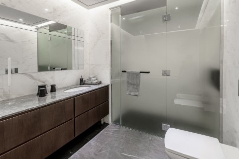 Apartment in THE RESIDENCES JLT in Jumeirah Lake Towers, Dubai, UAE 5 bedrooms, 601 sq.m. № 58768 - photo 6