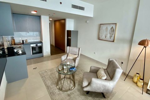 Apartment in LIVING GARDEN in Jumeirah Village Circle, Dubai, UAE 1 bedroom, 66 sq.m. № 59412 - photo 1
