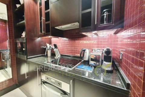 Apartment in Dubai, UAE 1 bedroom, 86.86 sq.m. № 70327 - photo 12