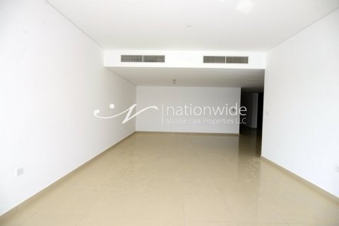 Apartment in RAK TOWER in Al Reem Island, Abu Dhabi, UAE 3 bedrooms, 200 sq.m. № 54993 - photo 8