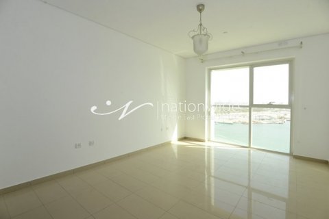 Apartment in RAK TOWER in Al Reem Island, Abu Dhabi, UAE 3 bedrooms, 200 sq.m. № 54993 - photo 11