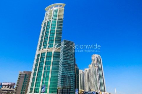 Apartment in RAK TOWER in Al Reem Island, Abu Dhabi, UAE 3 bedrooms, 200 sq.m. № 54993 - photo 1