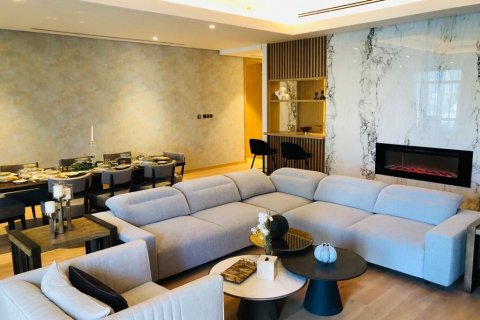 Apartment in REEM FIVE in Al Reem Island, Abu Dhabi, UAE 2 bedrooms, 140 sq.m. № 73829 - photo 6