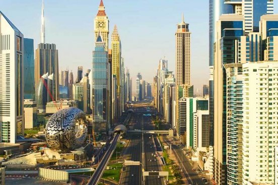 How is real estate in Dubai examined before a purchase?