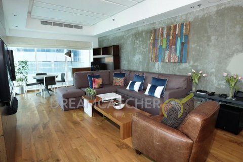 Apartment in EMIRATES CROWN in Dubai Marina, UAE 3 bedrooms, 361.11 sq.m. № 75833 - photo 1