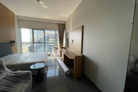 Apartment in Business Bay, Dubai, UAE 1 room, 391.70 sq.m. № 79850 - photo 2